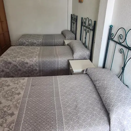 Hostal Trajano-2